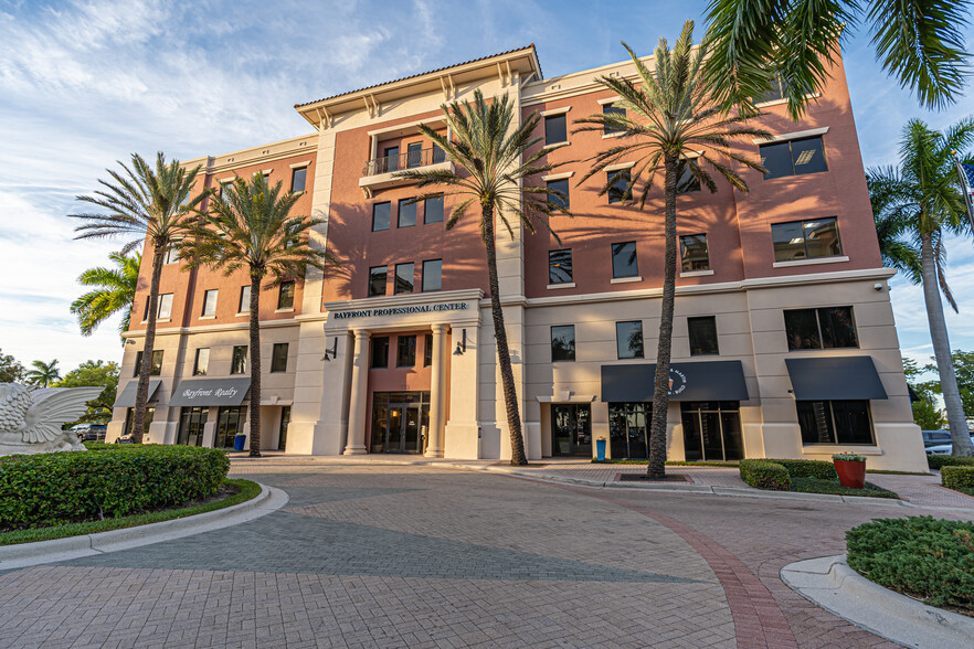 1333 3rd Ave S, Naples, FL for sale - Primary Photo - Image 1 of 1