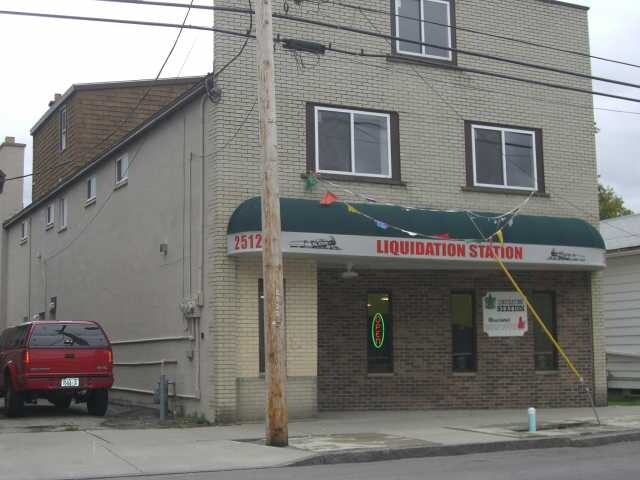 2512 Niagara St, Niagara Falls, NY for sale - Primary Photo - Image 1 of 1