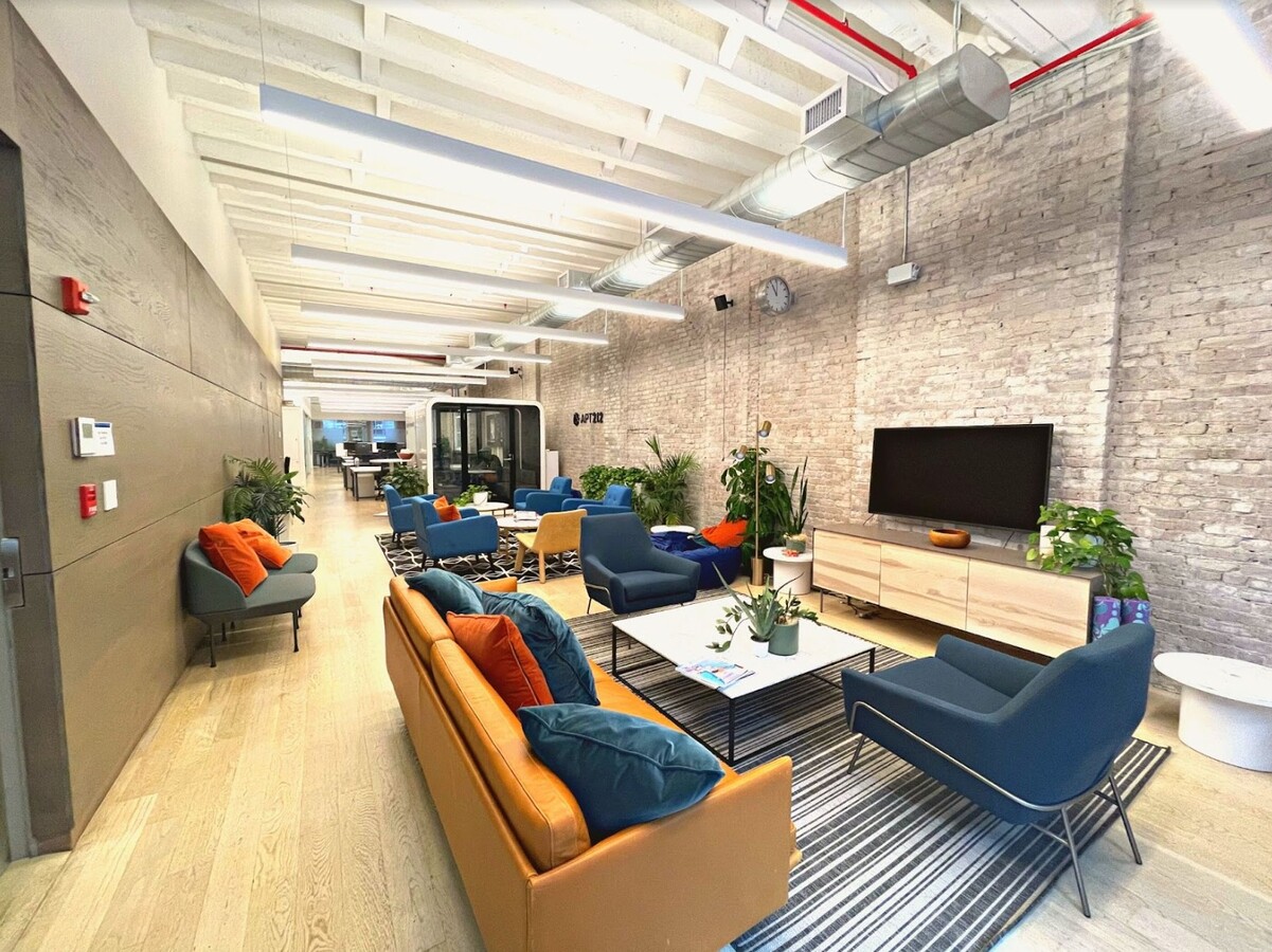 521 Broadway, New York, NY 10012
