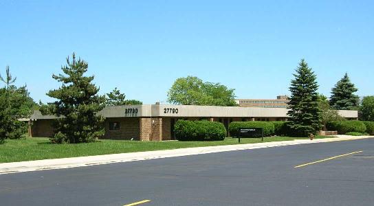 27790 W Highway 22, Barrington, IL for lease - Building Photo - Image 1 of 1