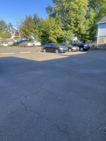 2205 Mount Carmel Ave, Glenside, PA for sale - Building Photo - Image 3 of 4