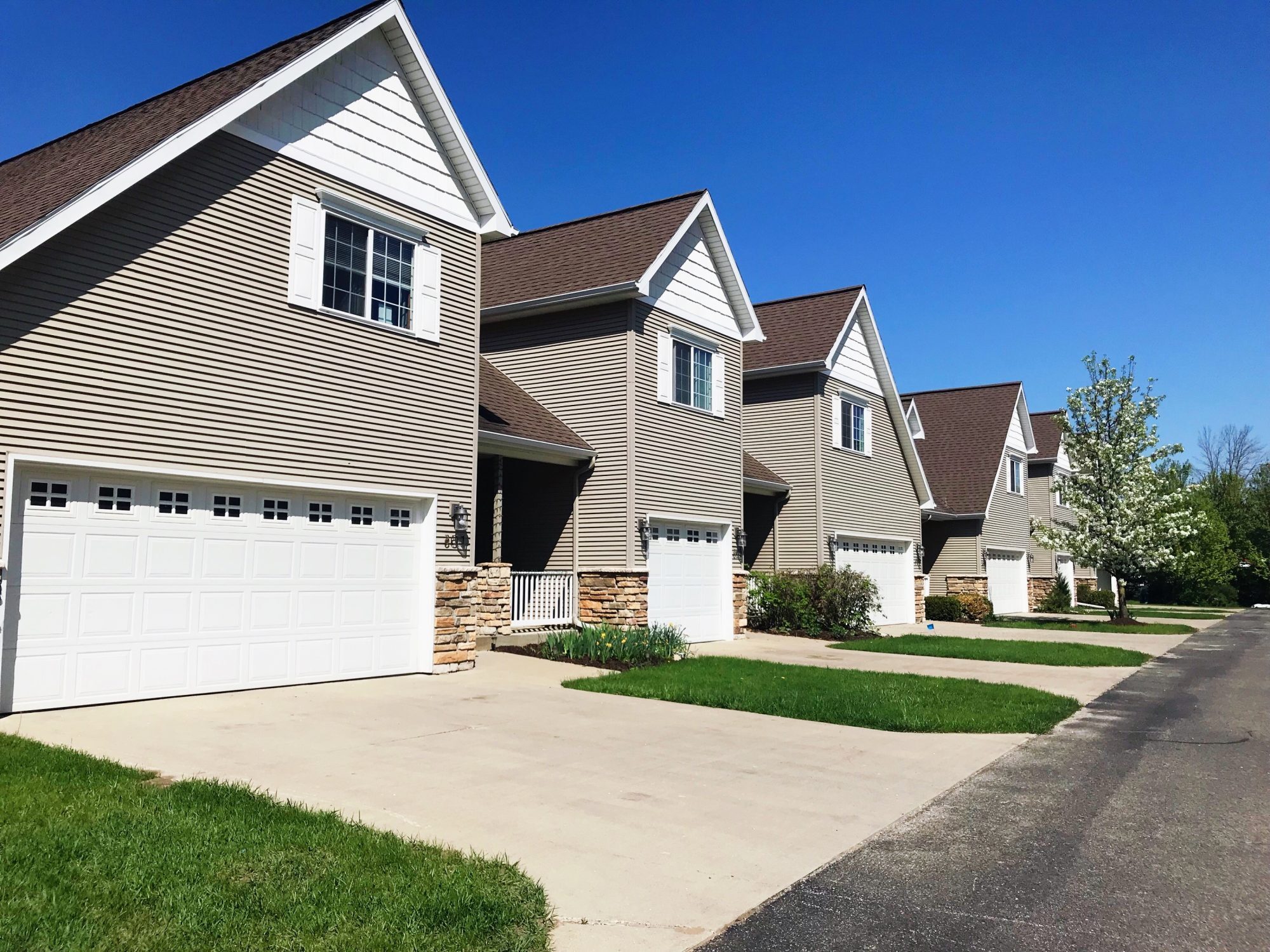238 Baldwin St, Big Rapids, MI for sale Primary Photo- Image 1 of 1