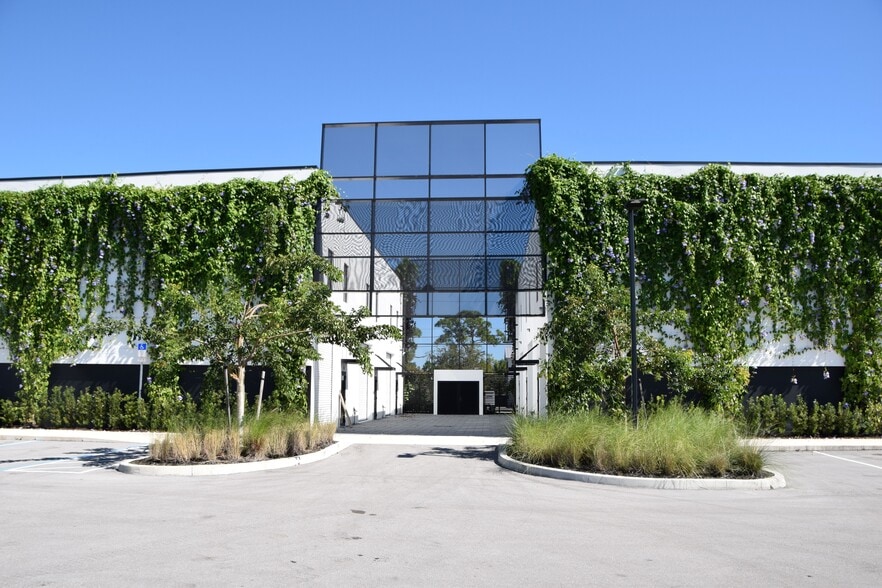 11720 SE Shell Ave, Hobe Sound, FL for sale - Building Photo - Image 3 of 8