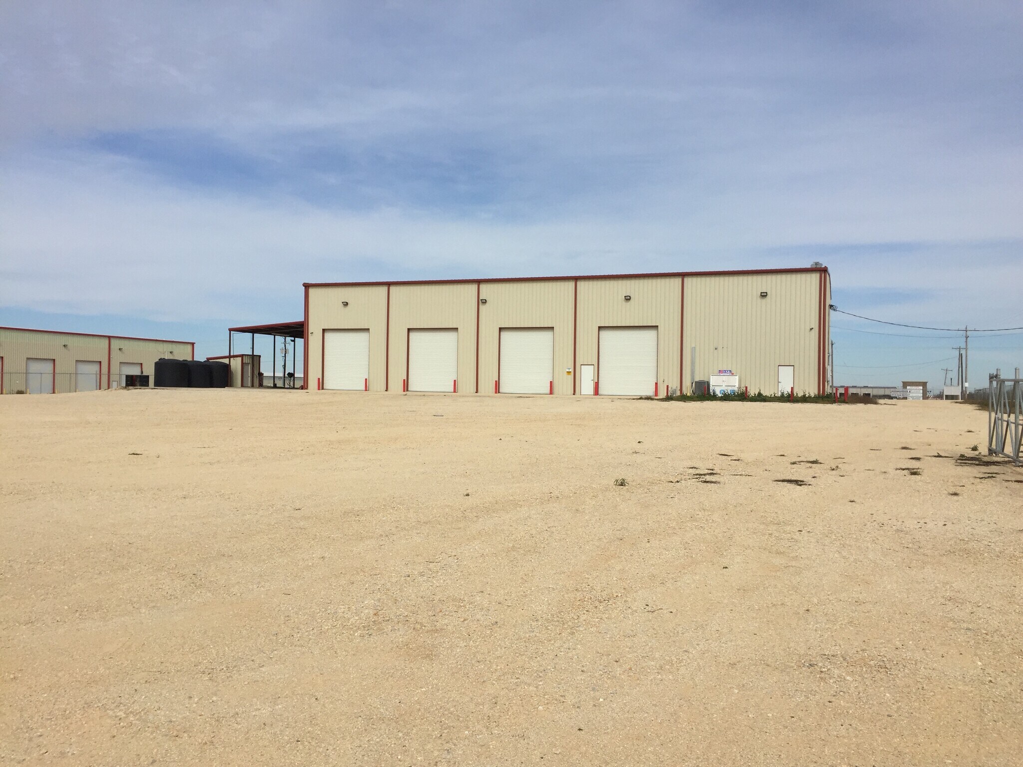 4896 County Rd 430, Pleasanton, TX for sale Building Photo- Image 1 of 1