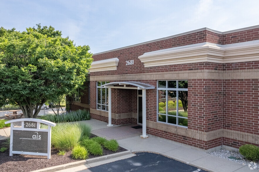 2681 Commons Blvd, Beavercreek, OH for lease - Building Photo - Image 2 of 26