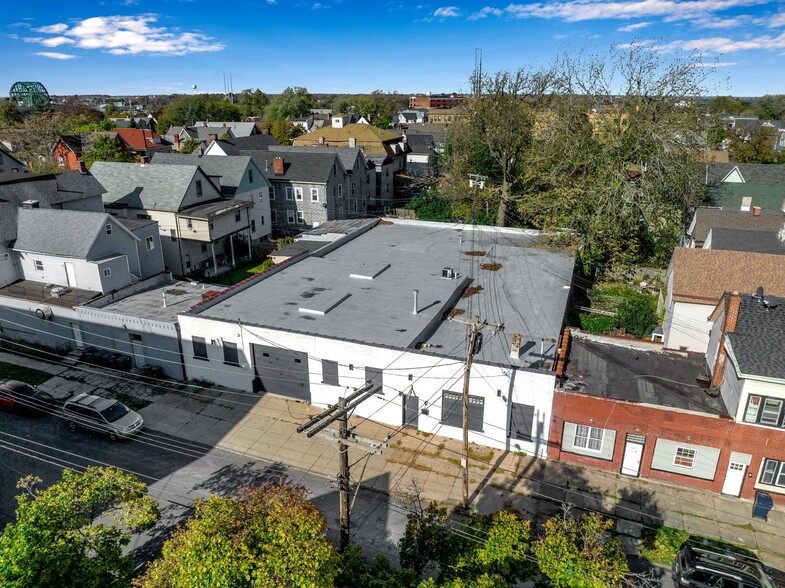 98 Rhode Island St, Buffalo, NY for sale - Building Photo - Image 1 of 25