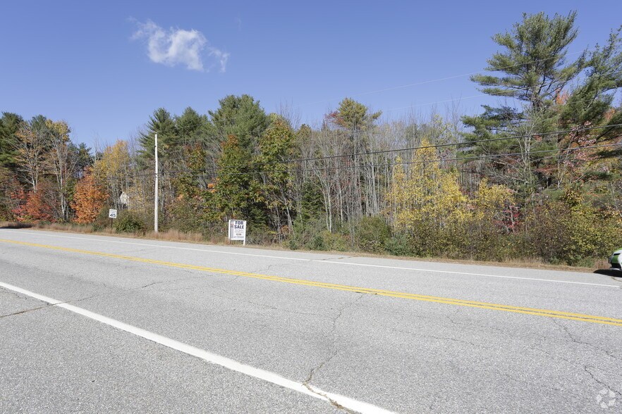 Pond Rd, Bowdoinham, ME 04008