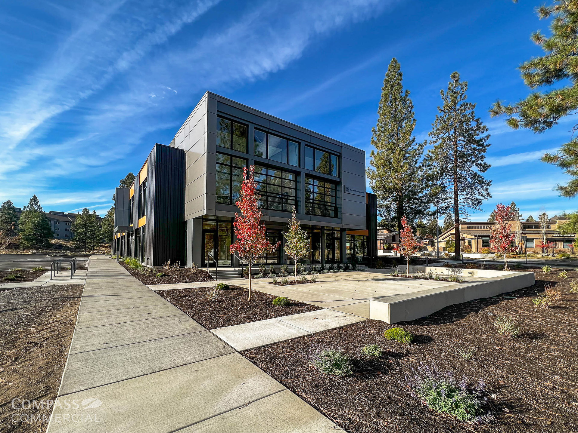 NW Shevlin Park Rd & Crossing Dr, Bend, OR for lease Building Photo- Image 1 of 15