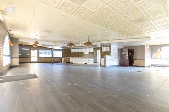 1401 Alhambra Blvd, Sacramento, CA for lease Interior Photo- Image 2 of 3