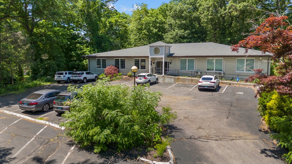 887 Main St, Monroe, CT for sale - Building Photo - Image 2 of 38