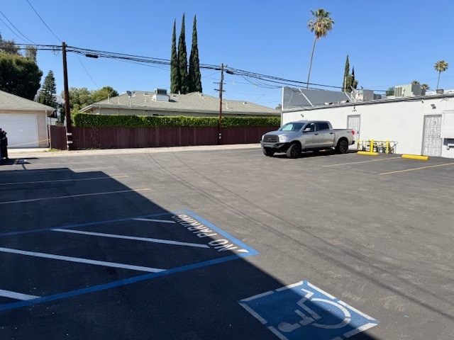 21907-21909 Devonshire St, Chatsworth, CA for lease - Building Photo - Image 3 of 4