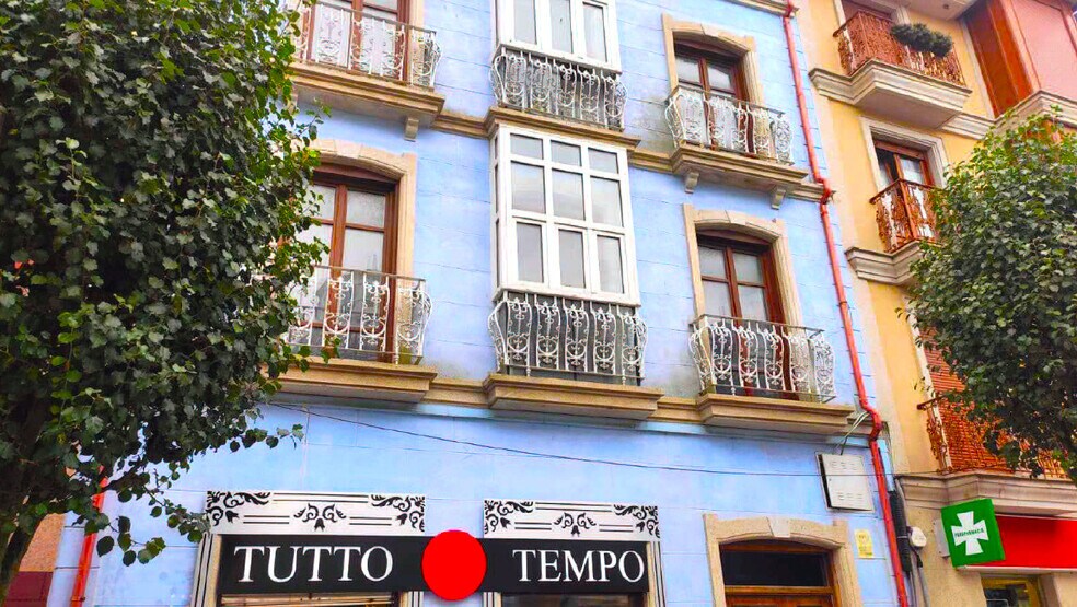 Rúa Rodríguez Murias, Ribadeo, Lugo for sale - Building Photo - Image 2 of 10
