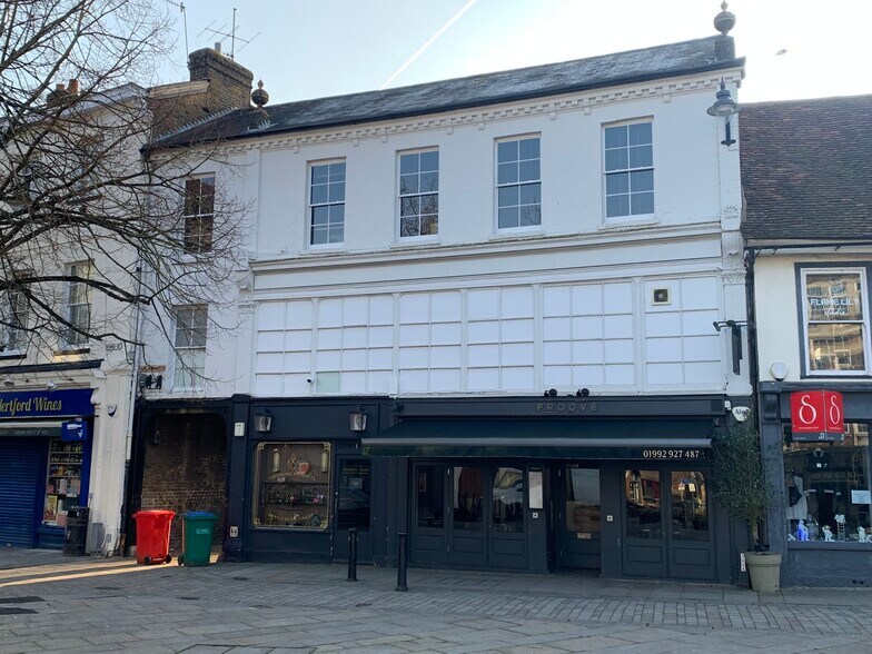 1 & 3 Parliament Sq, Hertford for sale - Building Photo - Image 1 of 18