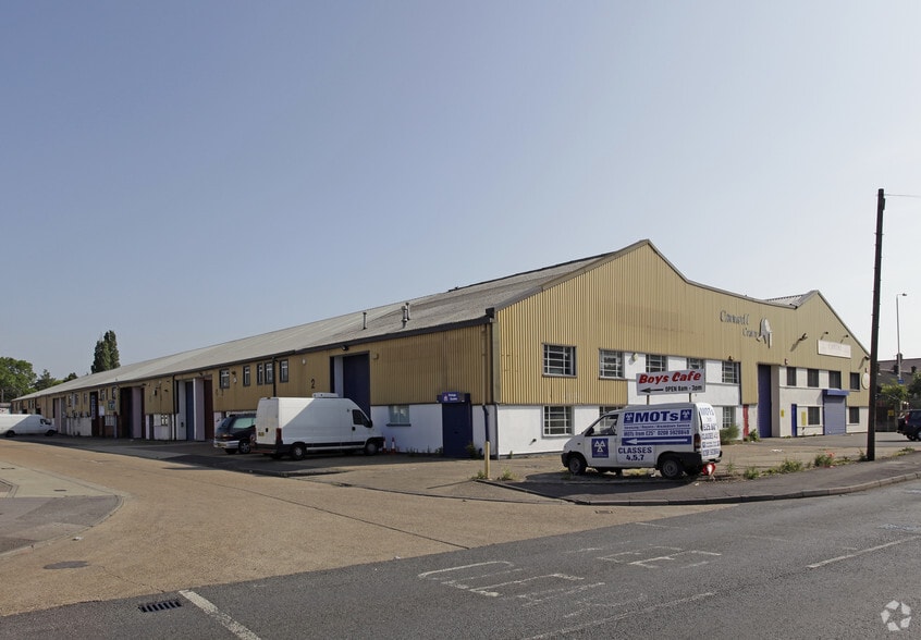 Coppen Rd, Dagenham for sale - Primary Photo - Image 1 of 1