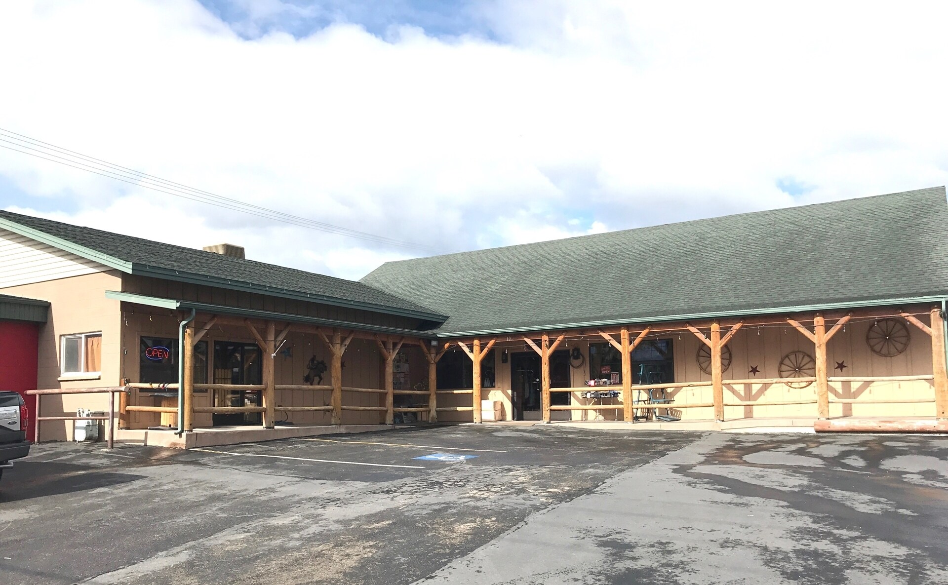 35 N 900 E, Payson, UT for sale Primary Photo- Image 1 of 1