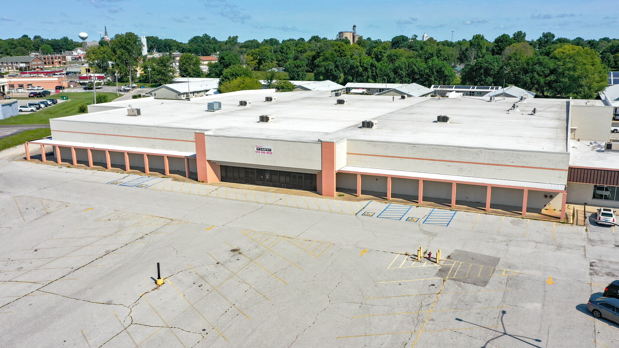 913 S State St, Jerseyville, IL for sale Building Photo- Image 1 of 1