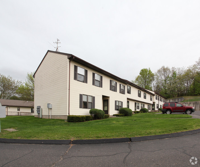 100 West St, Vernon Rockville, CT for sale - Primary Photo - Image 1 of 1