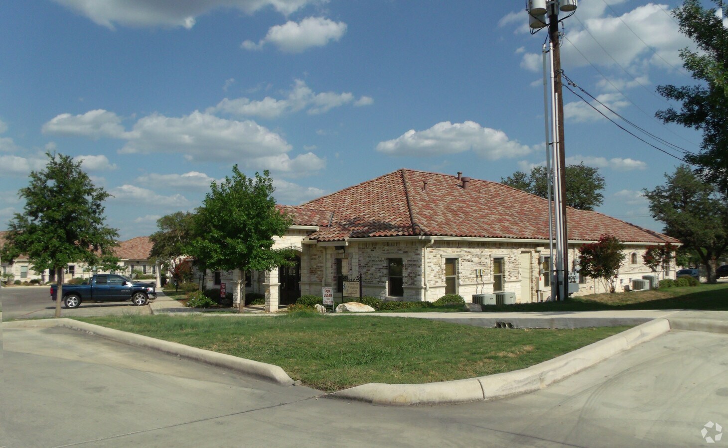 1202 E Sonterra Blvd, San Antonio, TX 78258