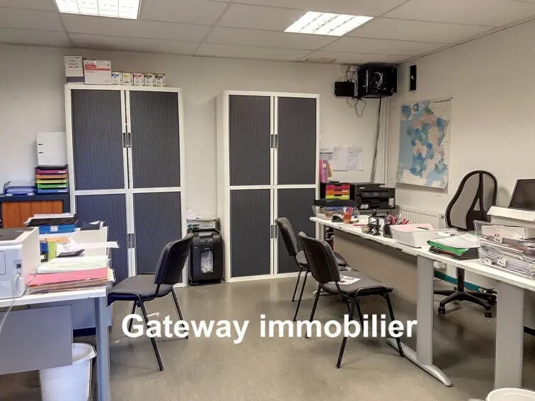 Industrial in Abrest for sale - Building Photo - Image 2 of 6