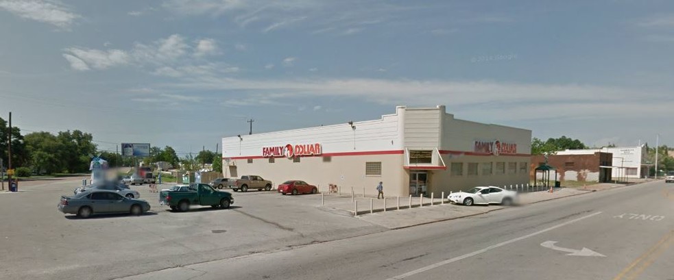 710 W Main St, Baytown, TX for sale - Building Photo - Image 1 of 1