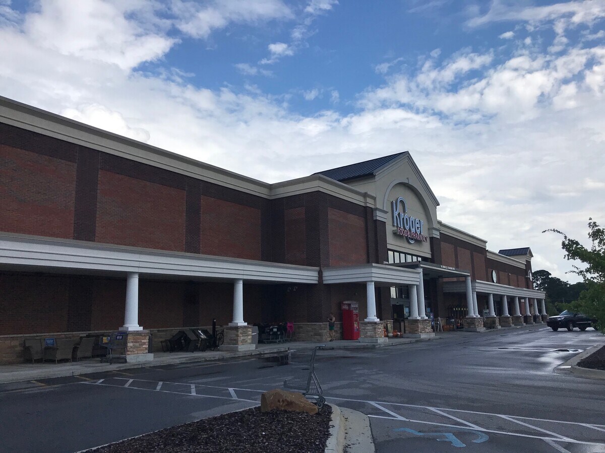 300 N Dean Rd, Auburn, AL 36830