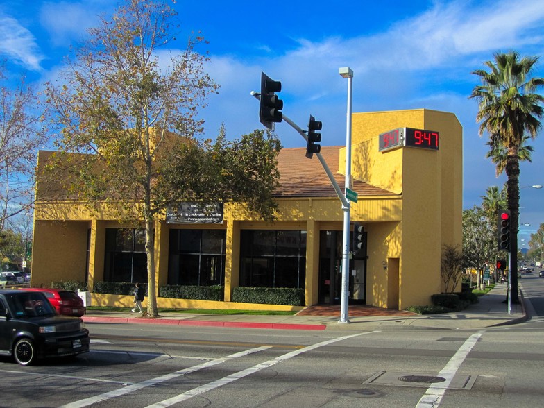 1335 N Lake Ave, Pasadena, CA for sale - Building Photo - Image 1 of 1