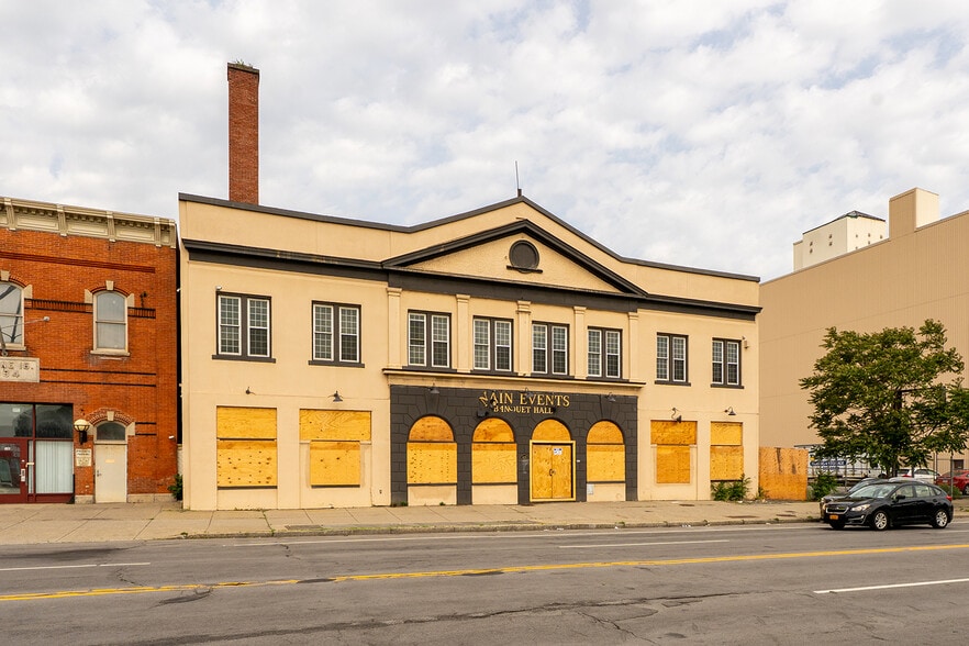 1420 Main St, Buffalo, NY for sale - Building Photo - Image 2 of 18
