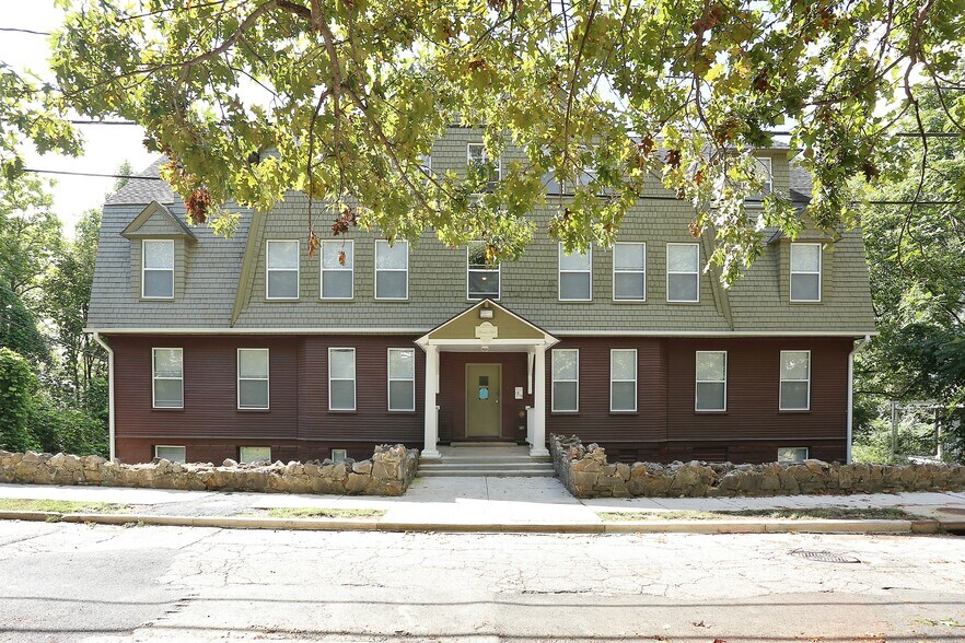 2606 Talbot Rd, Baltimore, MD for sale - Building Photo - Image 1 of 1