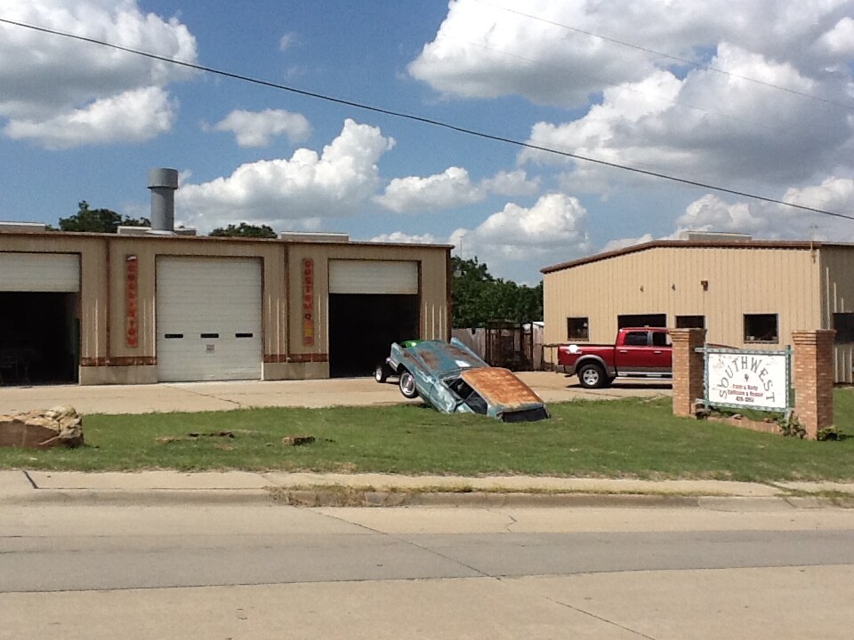 579 Ln, Lewisville, TX 75057