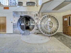 239-241 Main St, Hackensack, NJ for lease Interior Photo- Image 1 of 7
