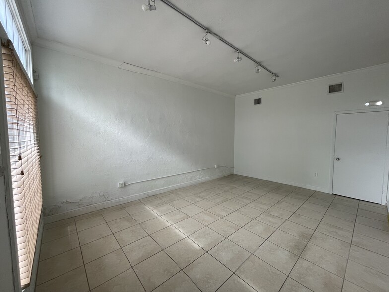 111 S 21st Ave, Hollywood, FL for lease - Building Photo - Image 3 of 16