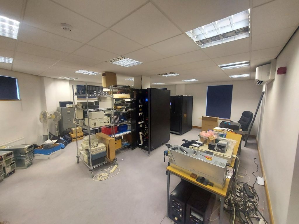 Coach And Horses Passage, Tunbridge Wells for lease Interior Photo- Image 1 of 7