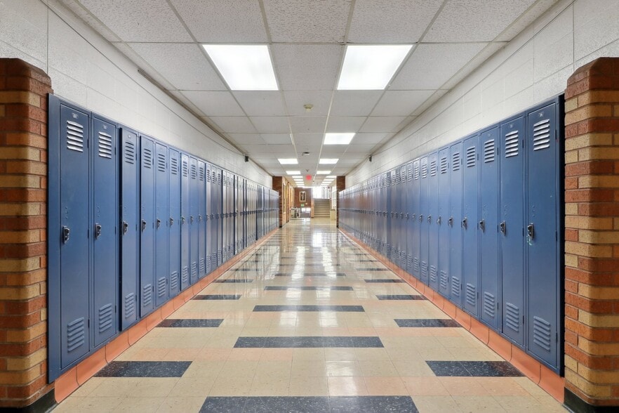 13680 E 14th Pl, Aurora, CO for lease - Interior Photo - Image 3 of 16