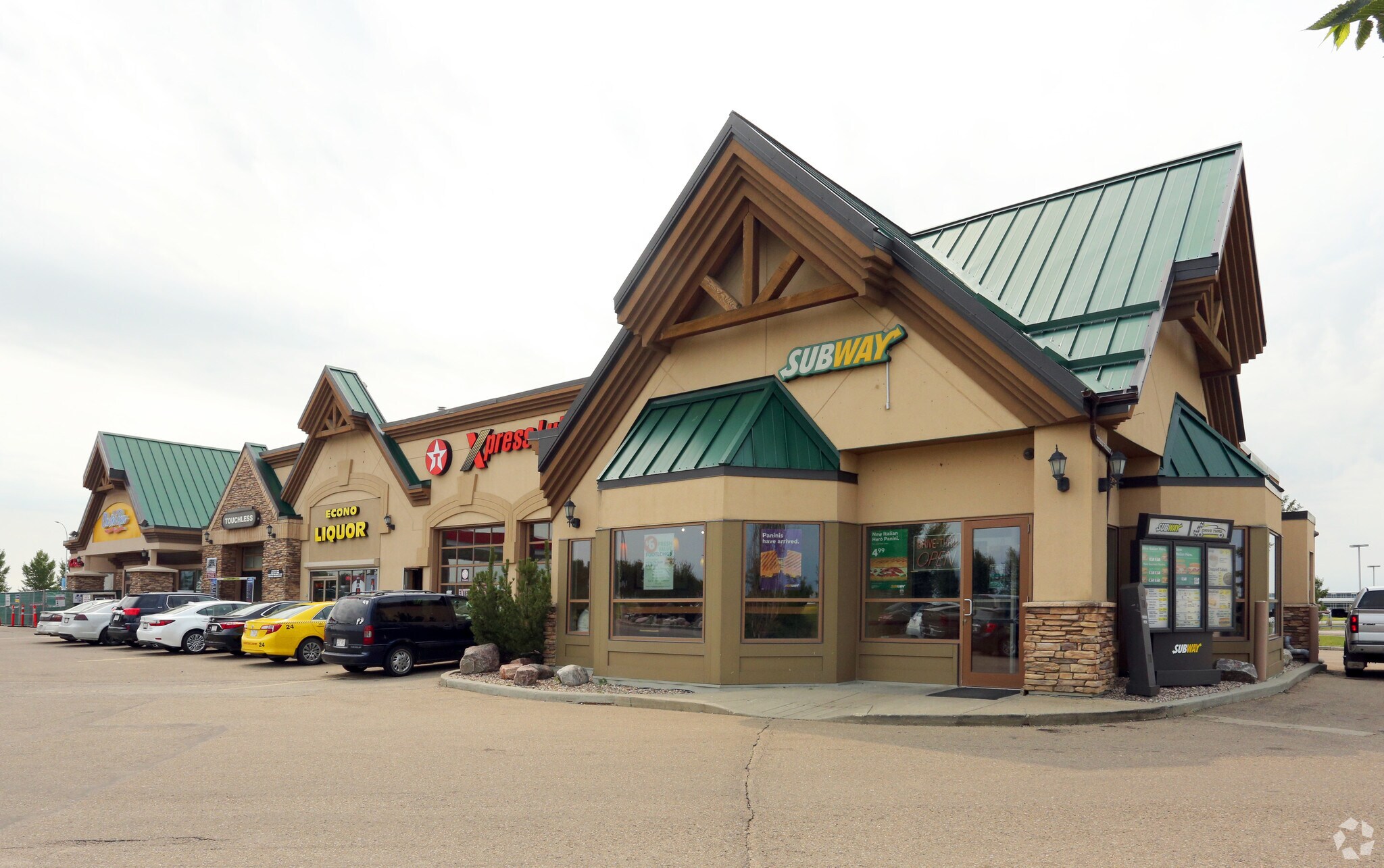 411 Airport Rd E, Leduc County, AB for lease Building Photo- Image 1 of 29