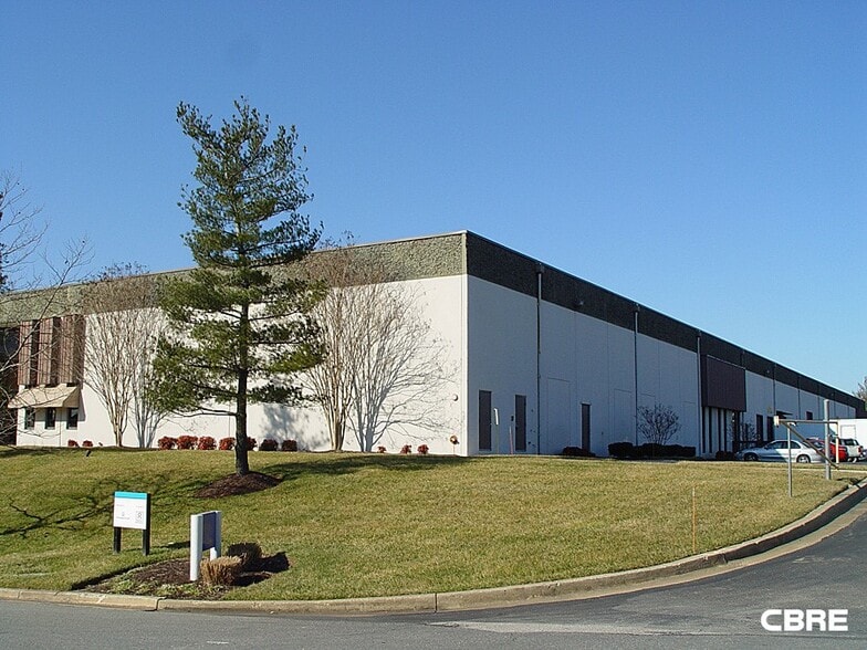 7222 Parkway Dr, Hanover, MD for sale - Building Photo - Image 1 of 1