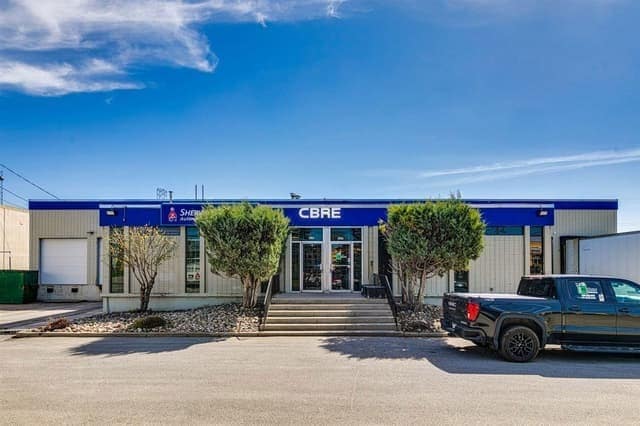 3230-3234 9 St SE, Calgary, AB for lease - Building Photo - Image 1 of 3