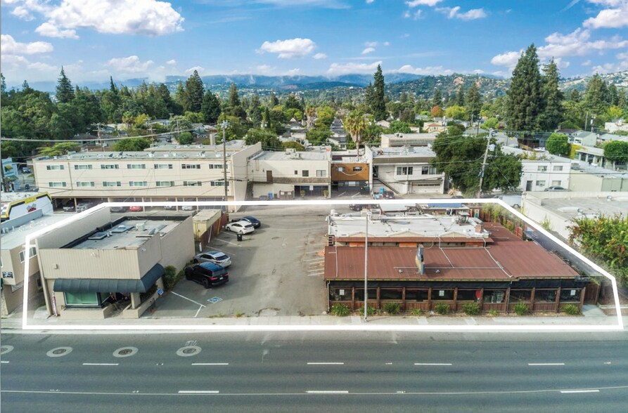 The Office portfolio of 2 properties for sale on LoopNet.com - Building Photo - Image 1 of 16