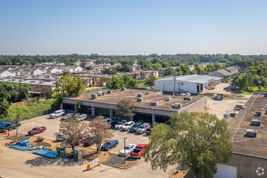 9434 Katy Fwy, Houston, TX for lease - Aerial - Image 3 of 3