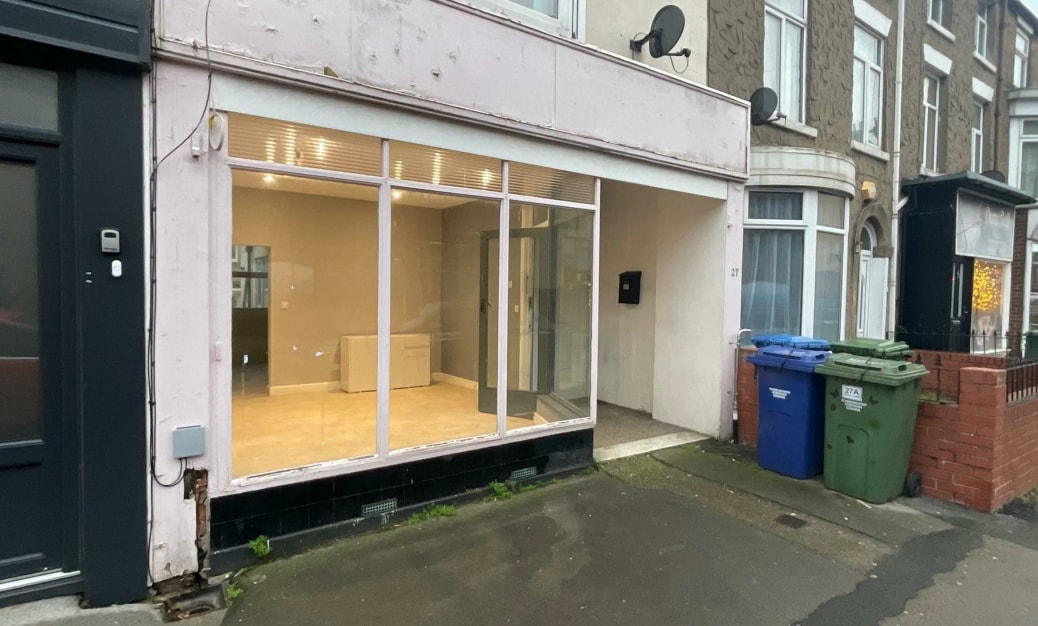 27 Dean Rd, Scarborough for sale Building Photo- Image 1 of 1