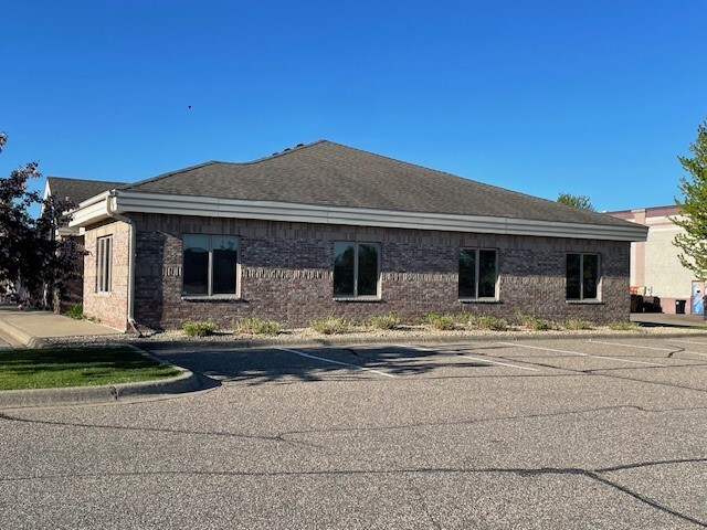 1885 NW Station Parkway, Andover, MN for lease - Building Photo - Image 2 of 4