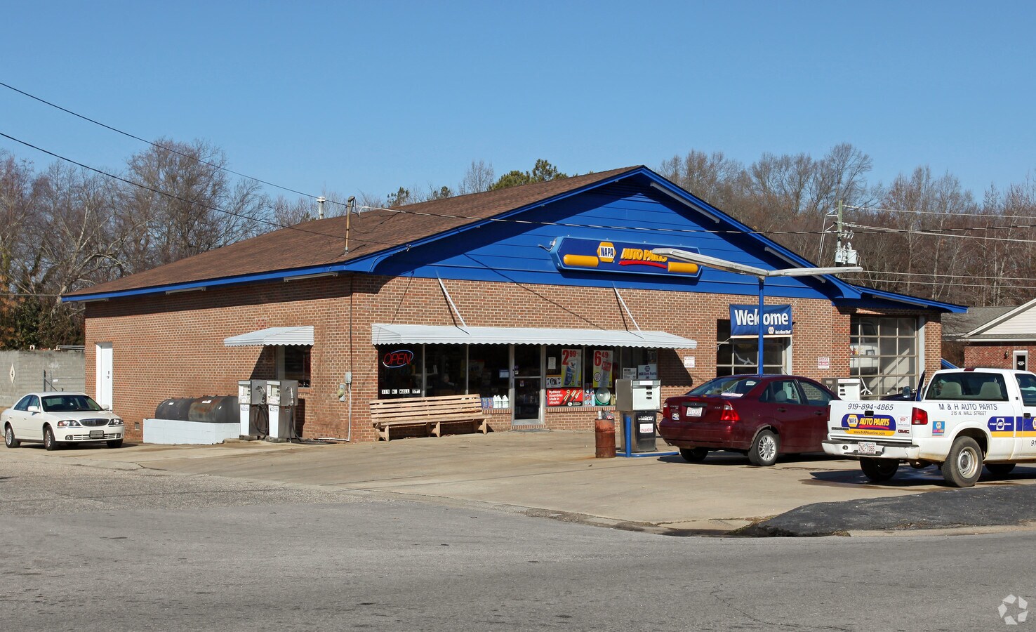 315 N Wall St, Benson, NC 27504