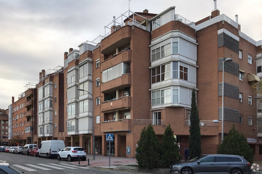 in Torrejón de Ardoz, Madrid for sale - Primary Photo - Image 1 of 1