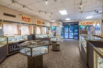 565 Main St, New Rochelle, NY for lease Building Photo- Image 1 of 5