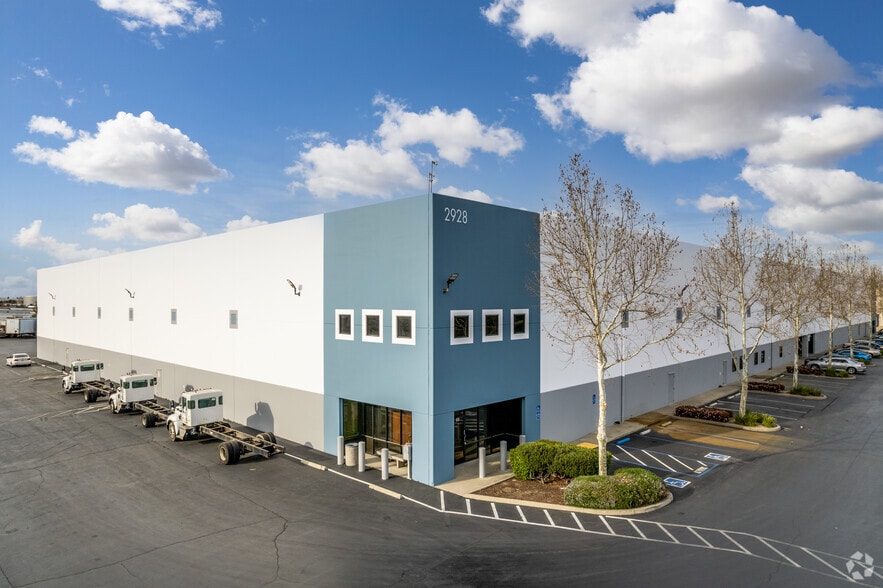 2920 Ramco Ct, West Sacramento, CA for lease - Primary Photo - Image 2 of 4