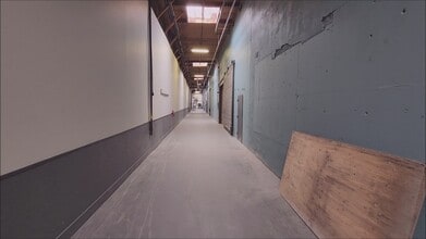 2450 6th Ave S, Seattle, WA for lease - Commercial Listing Video 