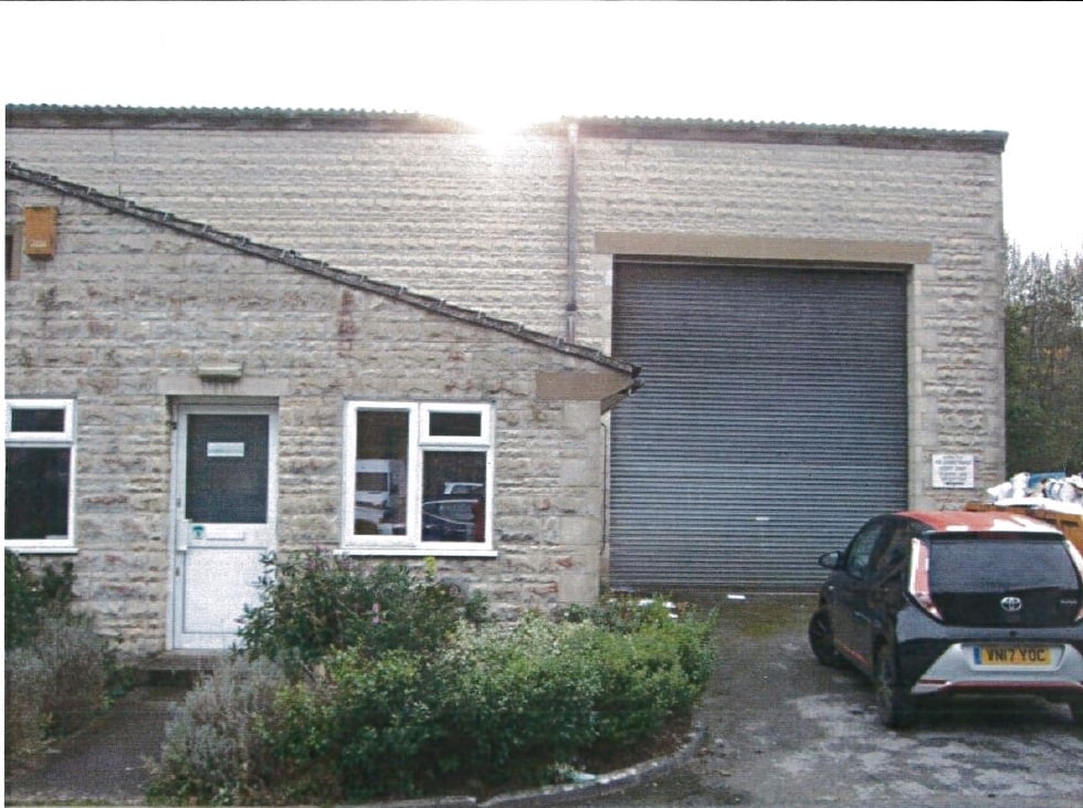 Avening Rd, Nailsworth for lease Primary Photo- Image 1 of 4