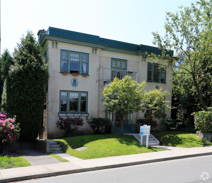 2230 W 3rd Ave, Vancouver, BC for sale - Primary Photo - Image 1 of 1