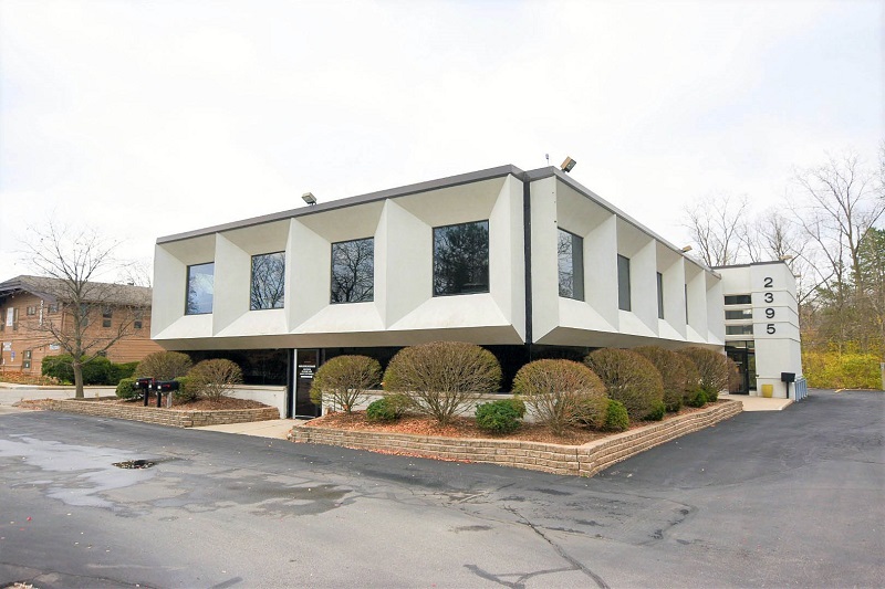 2395 S Huron Pky, Ann Arbor, MI for lease - Building Photo - Image 3 of 9