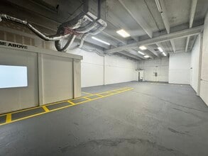 3501-3531 NW 19th St, Fort Lauderdale, FL for lease Interior Photo- Image 1 of 9