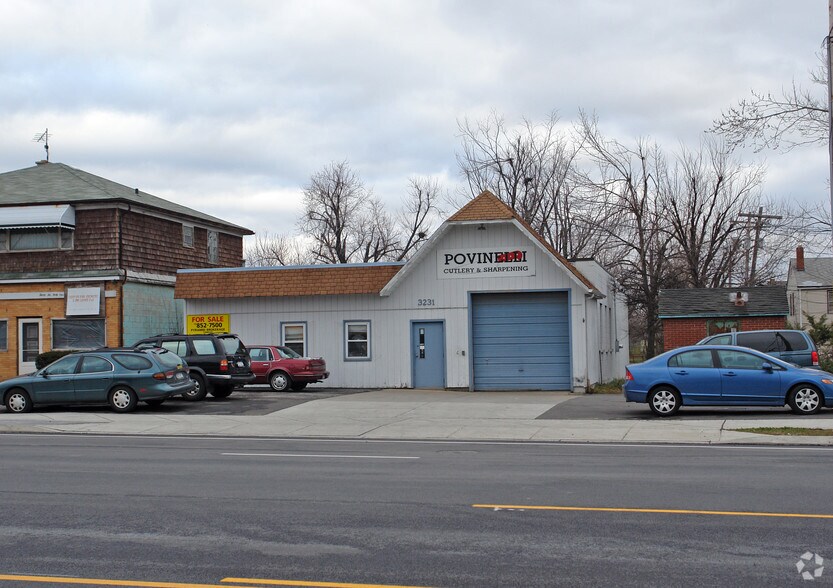 3231 Harlem Rd, Cheektowaga, NY for sale - Primary Photo - Image 1 of 1